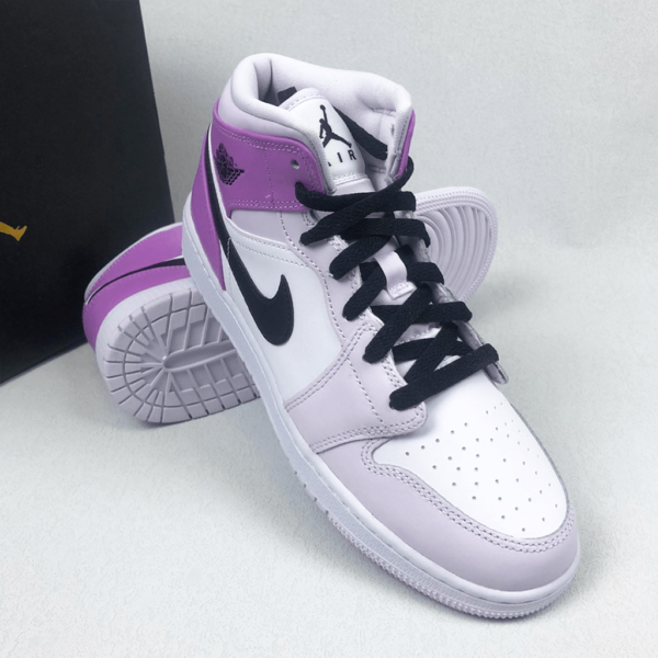 Jordan 1 Mid ‘Barely Grape’