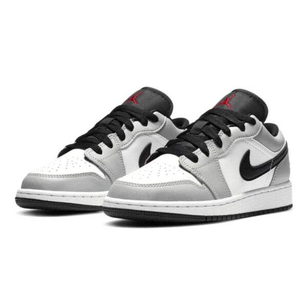 Air Jordan 1 Low GS ‘Light Smoke Grey’