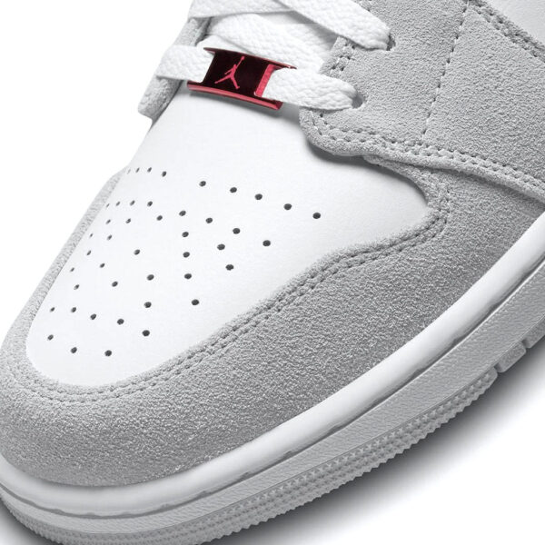 Air Jordan 1 Low SE ‘Light Smoke Grey Gym Red’