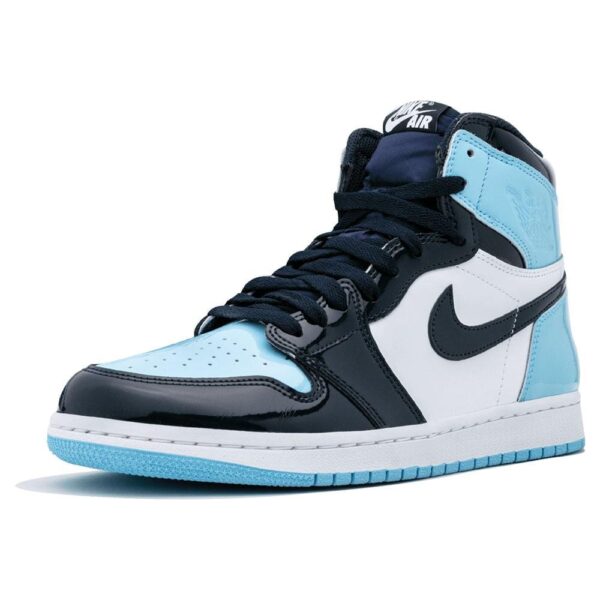 Air Jordan 1 Wmns Retro High OG ‘Blue Chill’