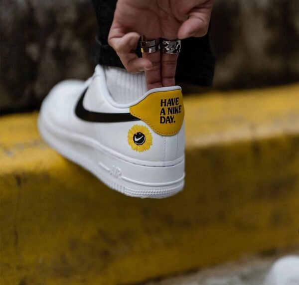 Nike Air Force 1 Low – Have a Nike Day White Daisy