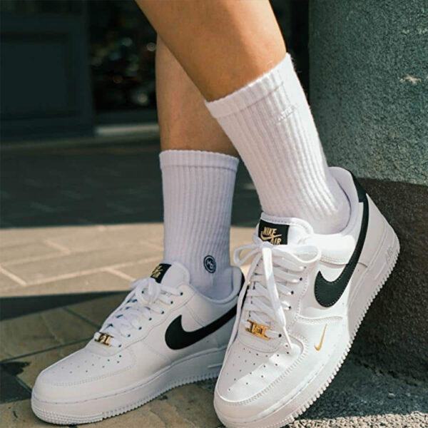 Air Force 1 Low 07 Essential White Black Gold