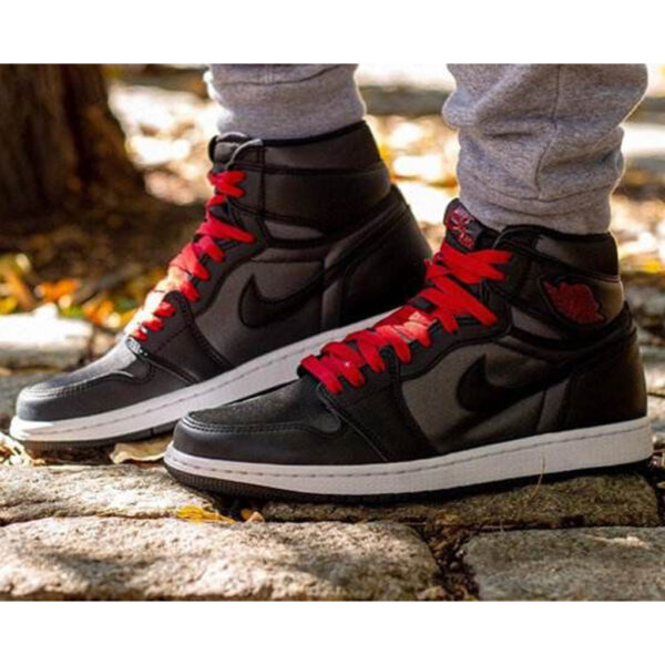 Air Jordan 1 Retro High OG Black Satin Gym Red