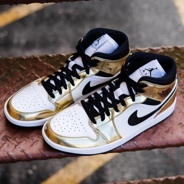 Air Jordan 1 Mid SE “White Metallic Gold”