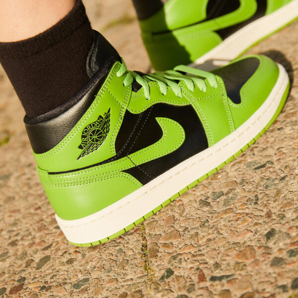 Air Jordan 1 Mid Black Altitude Green