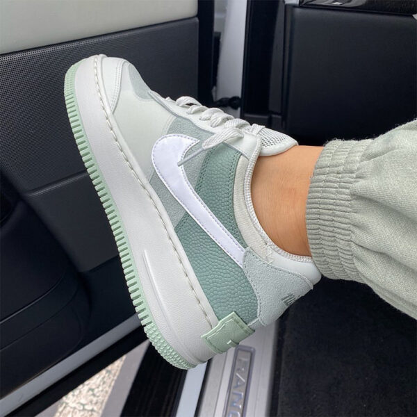 Air Force 1 Shadow ‘Pistachio Frost’