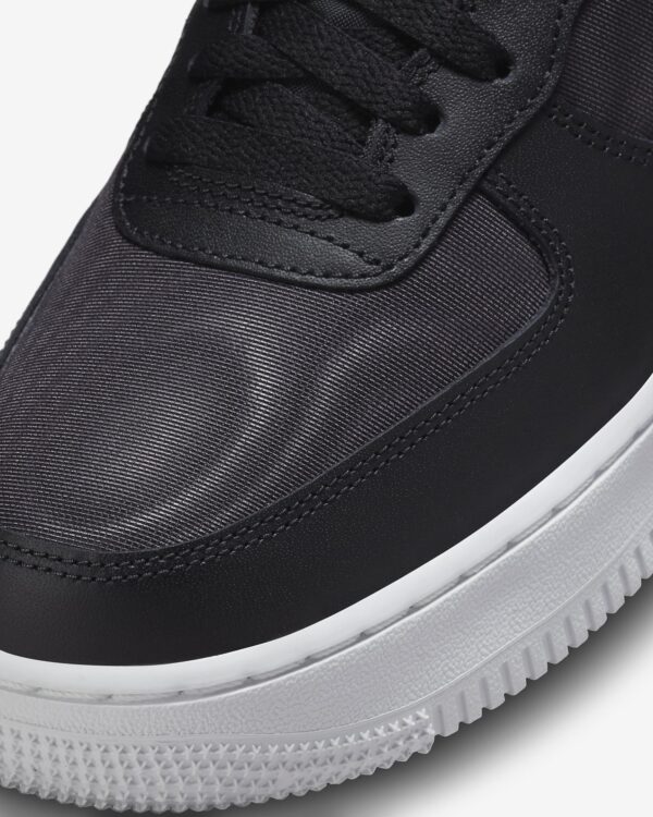 Air Force 1 ’07 LV8 Black