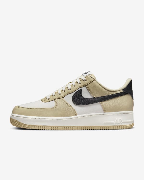 Air Force 1 ’07 LX NBHD Team Gold