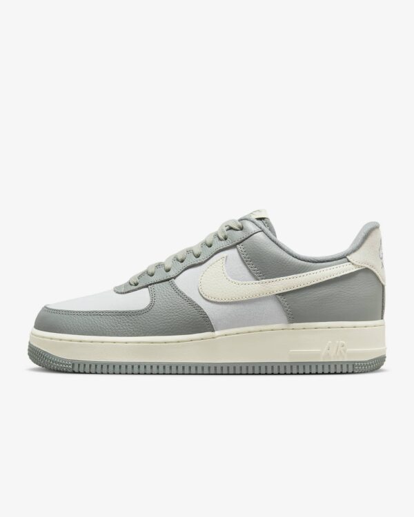 Air Force 1 ’07 LX NBHD Mica Green