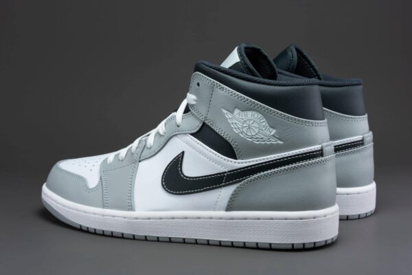 Air Jordan 1 Mid Fitness Shoes Gray