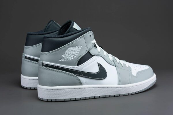 Air Jordan 1 Mid Fitness Shoes Gray