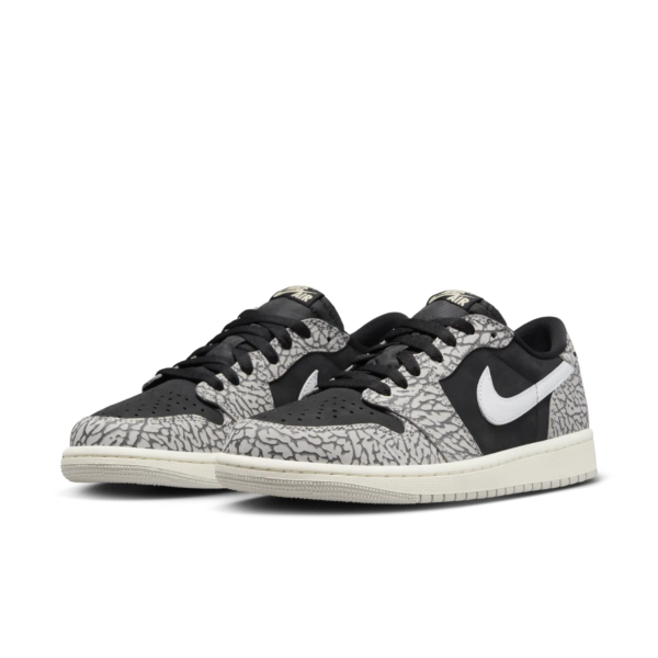 Air Jordan 1 Retro Low OG Black Cement