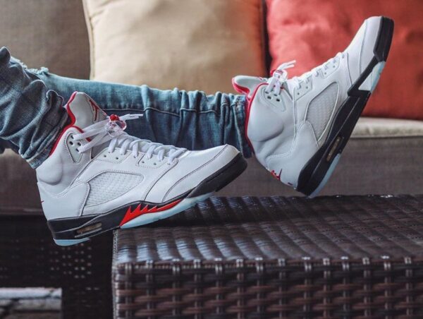 Air Jordan 5 Retro Fire Red 2020