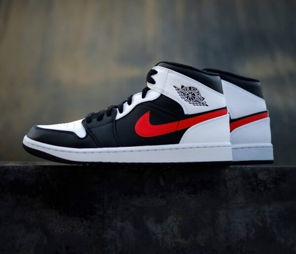 Air Jordan 1 Mid Black Chile Red White