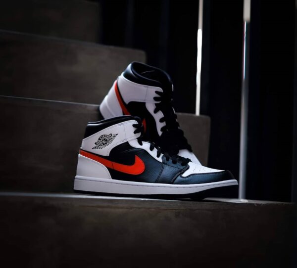 Air Jordan 1 Mid Black Chile Red White