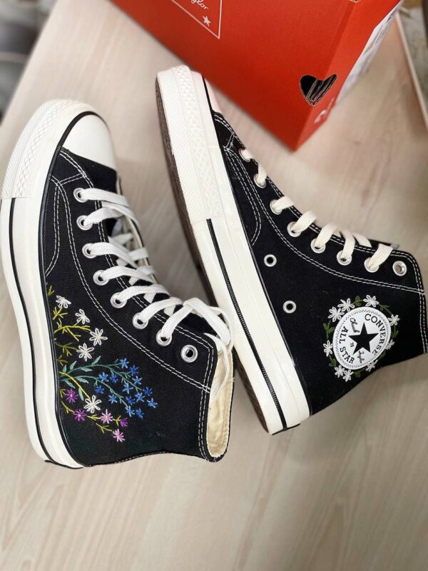 Embroidered Converse High Tops Unique Daisy Flowers