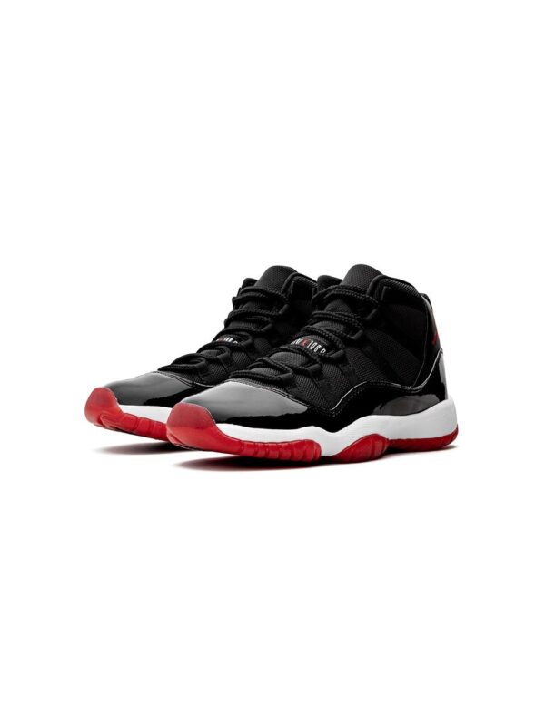 Air Jordan 11 Retro Playoffs Bred 2019