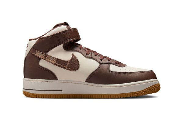 Nike Air Force 1 Mid ’07 Brown Plaid