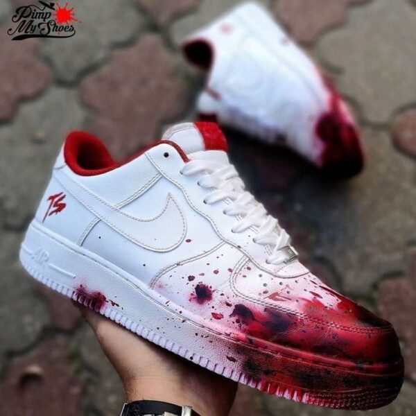 Spray Painting Air Force 1 Custom