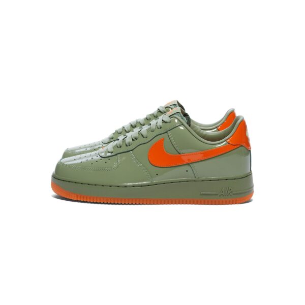 Air Force 1 Low in Shiny “Oil Green”