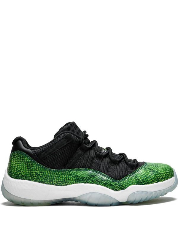 Air Jordan 11 Retro Low Nightshade