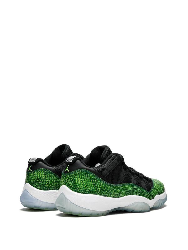 Air Jordan 11 Retro Low Nightshade