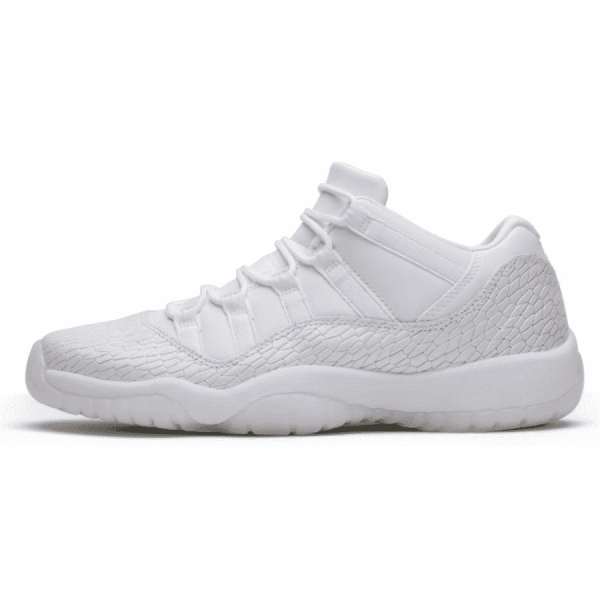 Air Jordan 11 Retro Low Heiress Pure Platinum